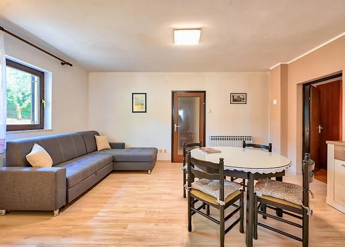 Appartement Iby Pula